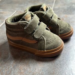 Toddler High Top Vans Size 4